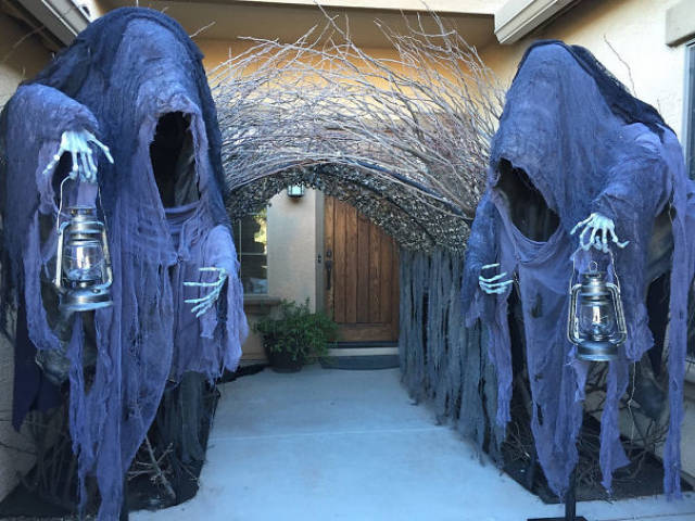 Halloween Decorations That Are Actually Very Good