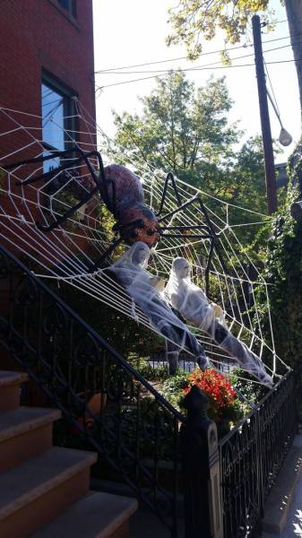 Halloween Decorations That Are Actually Very Good