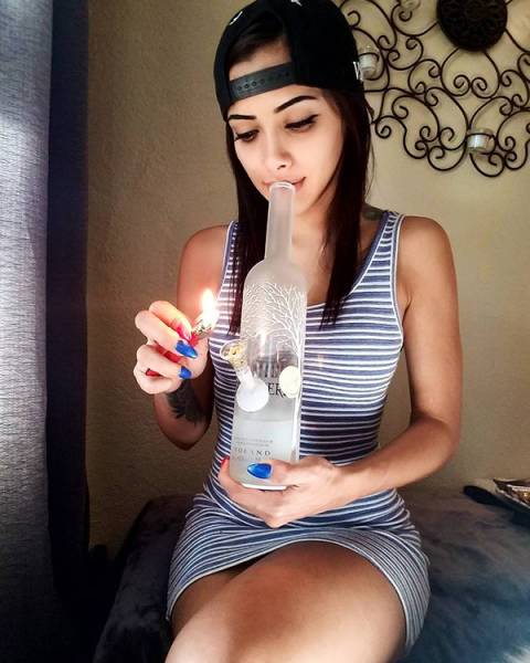 Weed Is Now Legal In Canada And These Girls Are LITERALLY Smoking Hot!