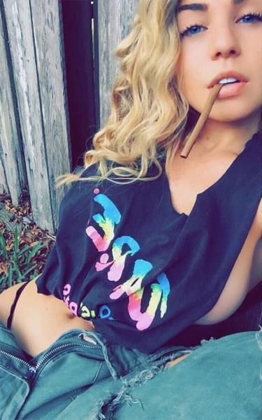 Weed Is Now Legal In Canada And These Girls Are LITERALLY Smoking Hot!