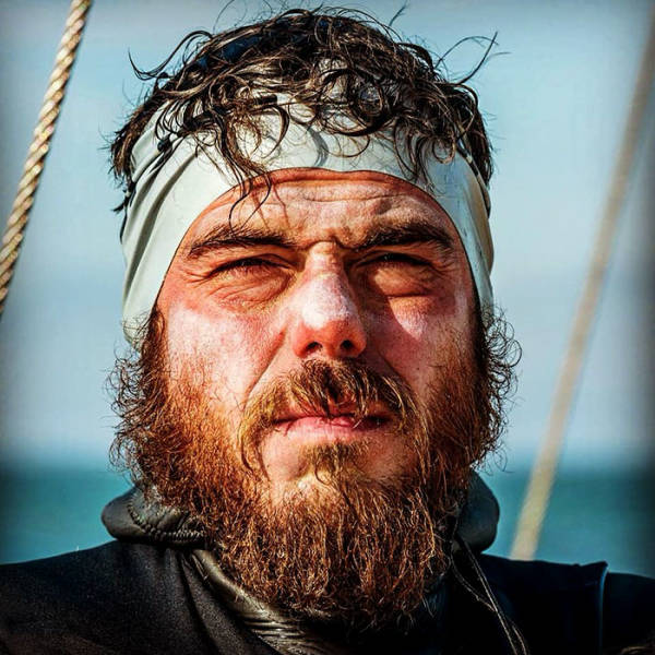 The First Man Who Sailed Around Great Britain Is Finally Back On Solid Ground
