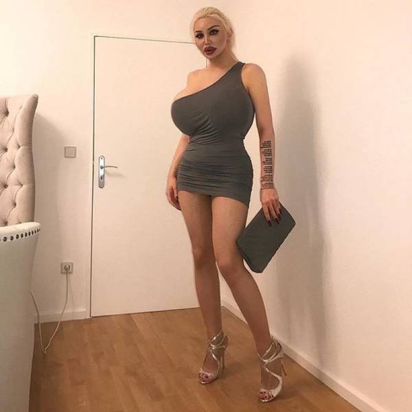 Meet Ivana Vladislava, A Trans Queen Who Transformed Into A Doll For $140 Thousand