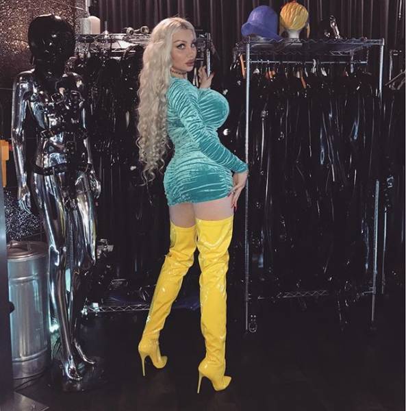 Meet Ivana Vladislava, A Trans Queen Who Transformed Into A Doll For $140 Thousand