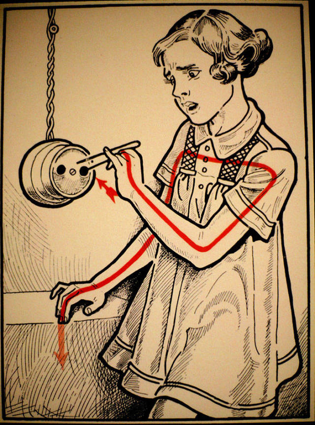 There Were Hundreds Of Ways To Get Electrocuted In The Beginning Of The 20th Century