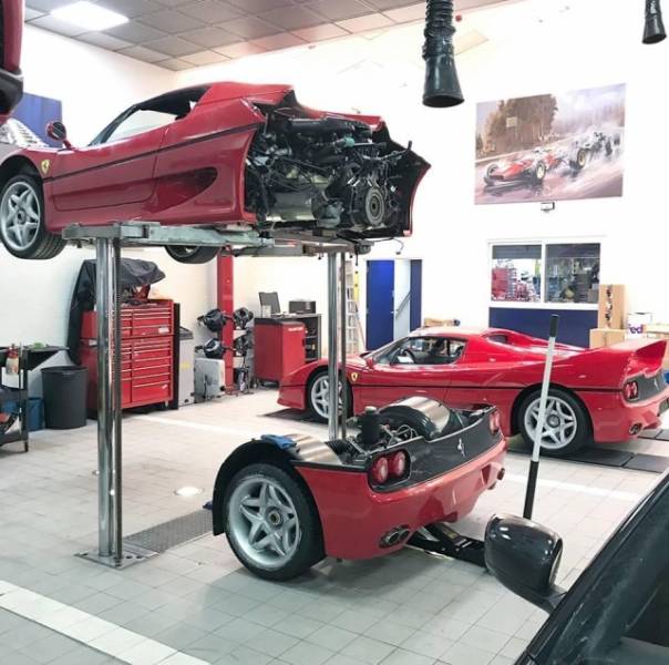 Just Fixing A Ferrari F50…