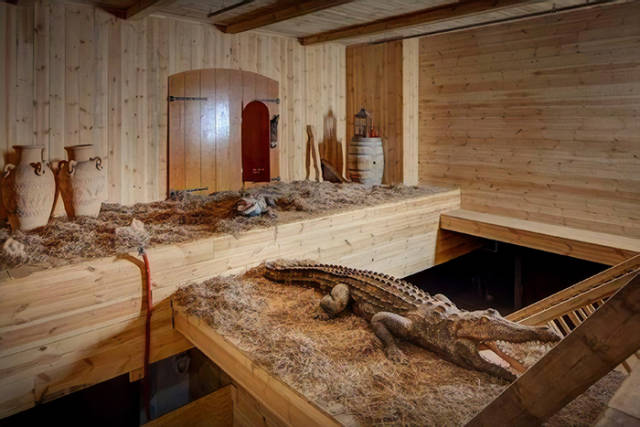 There Is A Real Life Replica Of Noah’s Ark Now