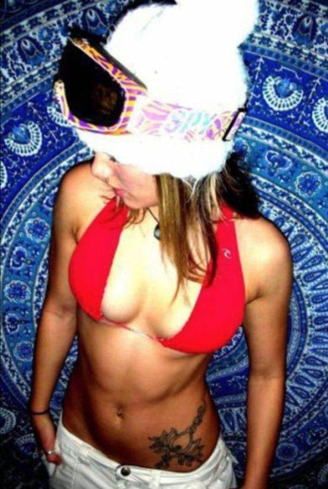 Winter Is Never Too Cold For These Hotties