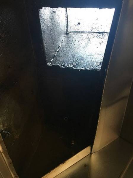 A Wannabe Burglar Was Stuck In A Restaurant Grease Vent For 2 Days