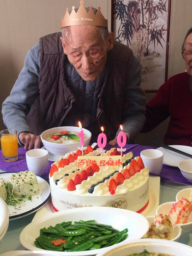 Fine Examples When A Picture Says More Than Just A Thousand Words