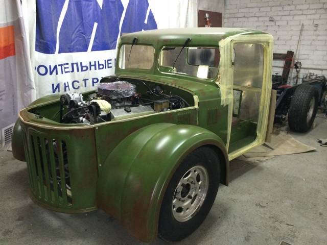 Mazzy Project: Soviet Truck Gets Turned Into A Hot-Rod