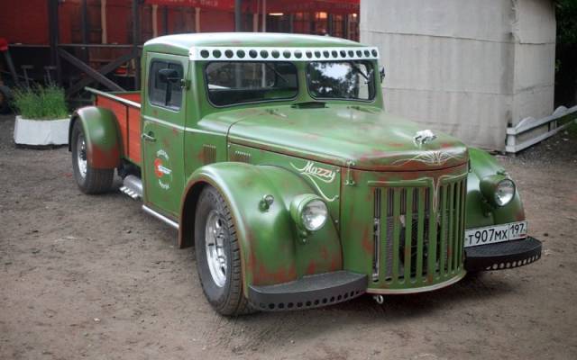 Mazzy Project: Soviet Truck Gets Turned Into A Hot-Rod