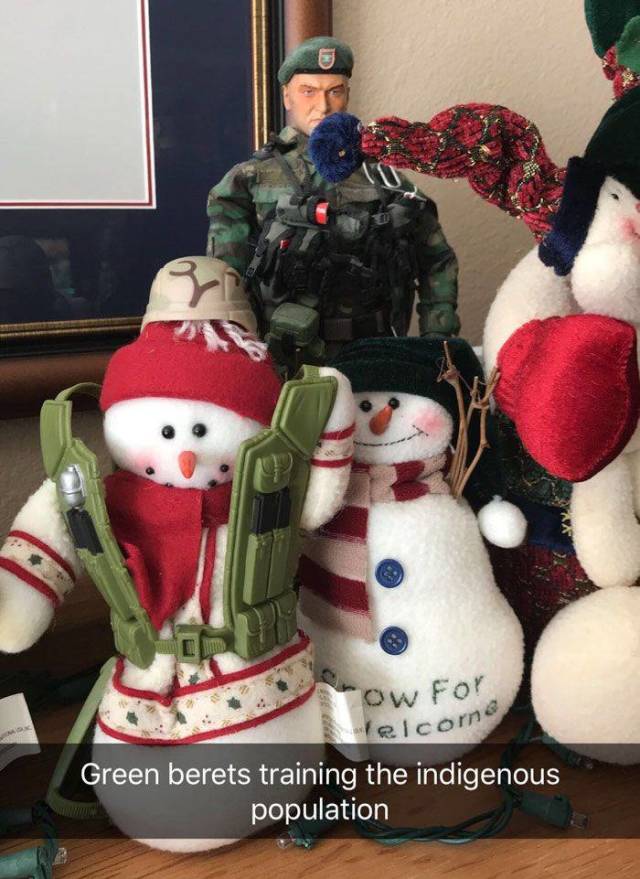 Soldier Figurines Are The Best Christmas Decorations