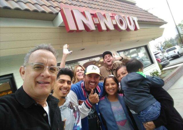 Tom Hanks Surprised Fans With An Unexpected Visit At “In-N-Out Burger” And Paid For Their Lunch