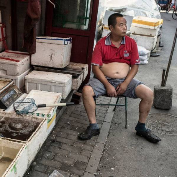 The “Beijing Bikini” Is One Of China’s Weirdest Fashion Trends For Men