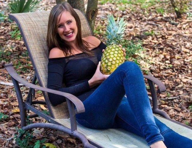 Girls Love Pineapples And We Love Girls!