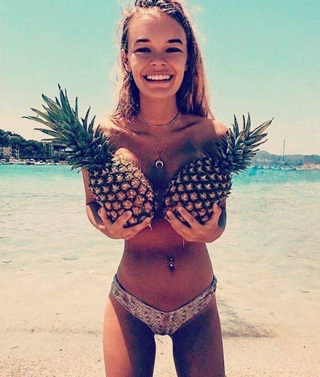 Girls Love Pineapples And We Love Girls!