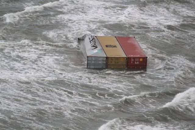 More Than 20 Containers Appeared On The Shores Of Netherlands