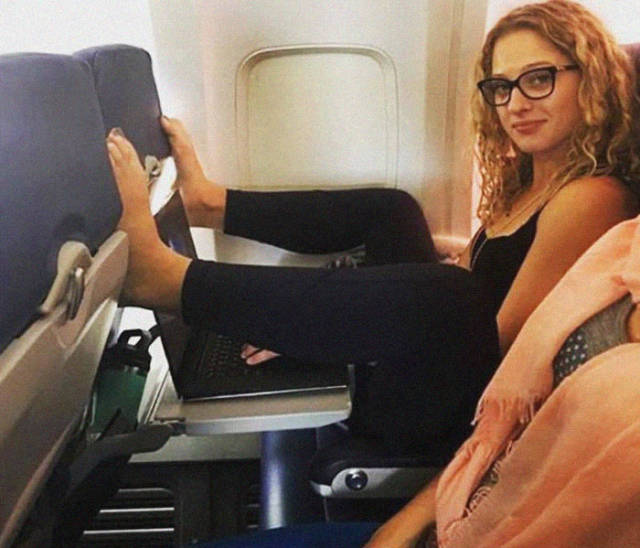 Passengers From Hell You Will Be Glad Didn’t Sit Next To You