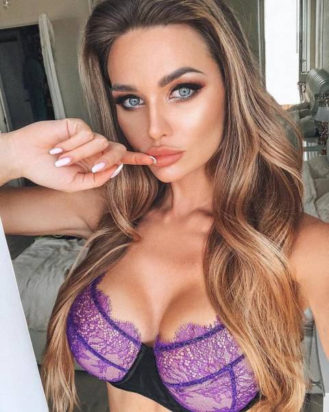 Russia Might Be Cold, But Russian Girls Are Pretty Hot