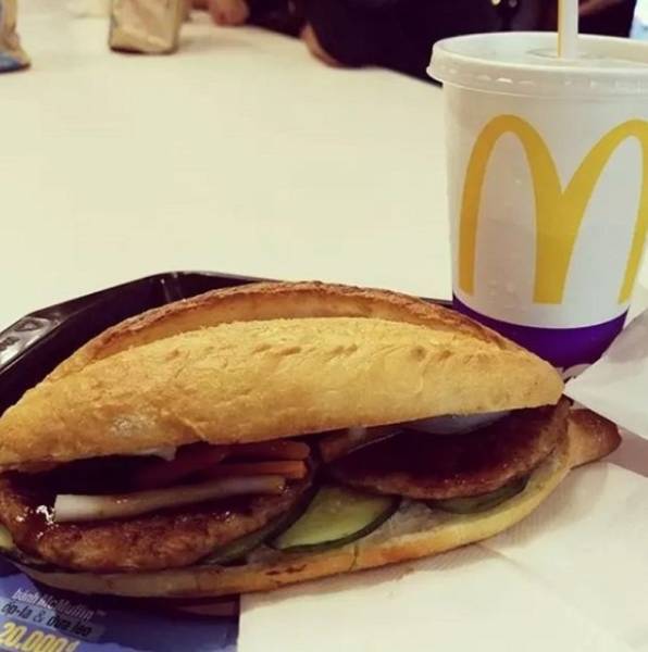 McDonald’s Menu Items From Around The Globe