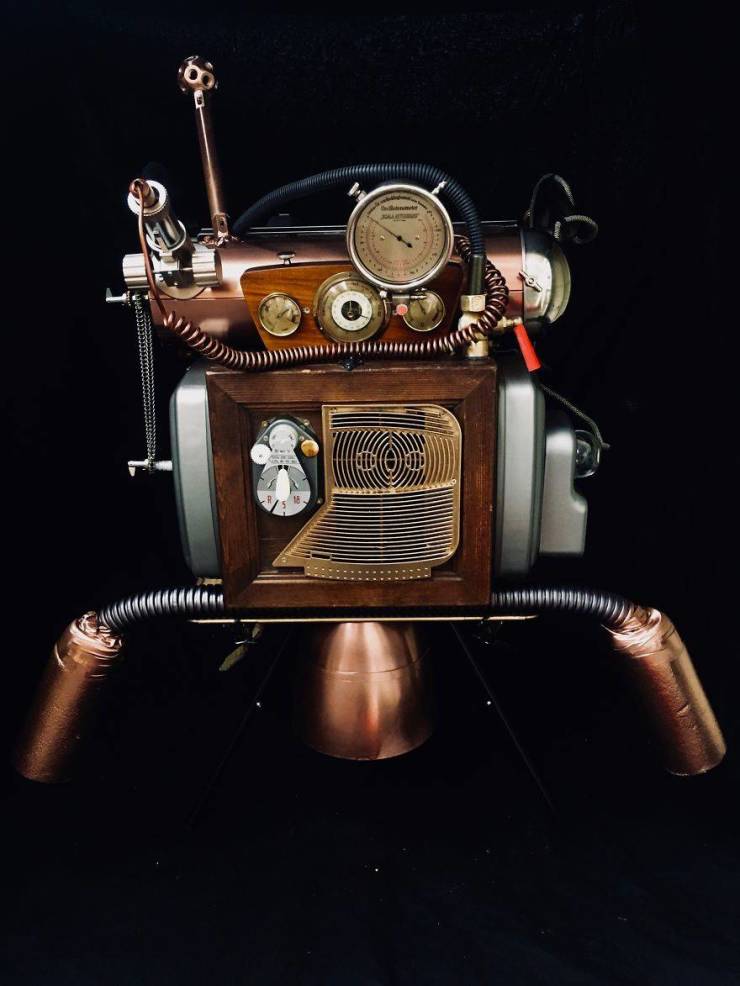 Artist Creates Incredible Steampunk Sculptures Of Pop Culture Characters