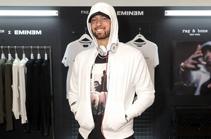 Eminem Now Smiles Much More, Thanks To This Man