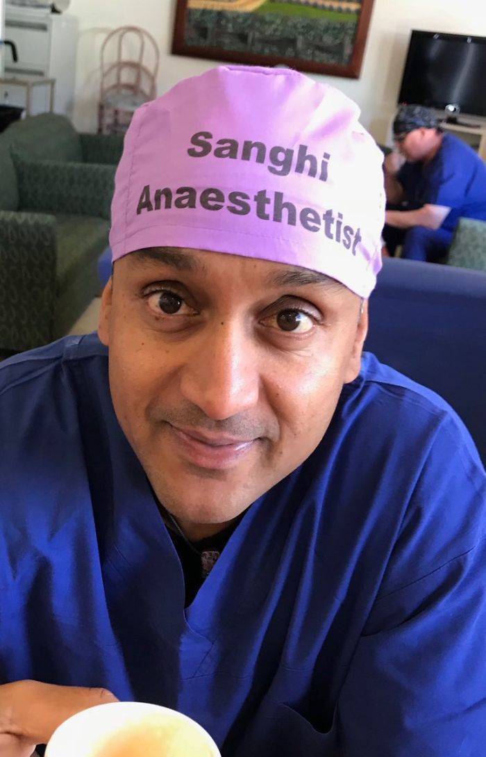 Australian Anesthetist Started A Very Simple Trend Which Can Save Many Lives