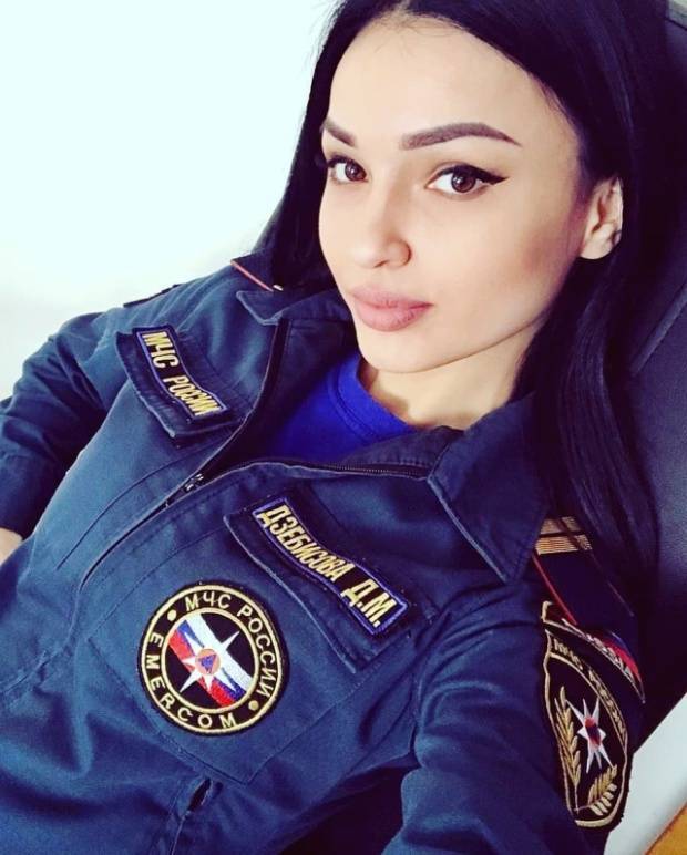 Russian Military Guys Are Very Lucky To Have These Girls Around Them 30 Pics 