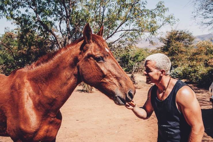 Swiss Man Gets Rid Of Everything He Had And Moves To Africa To Help Animals