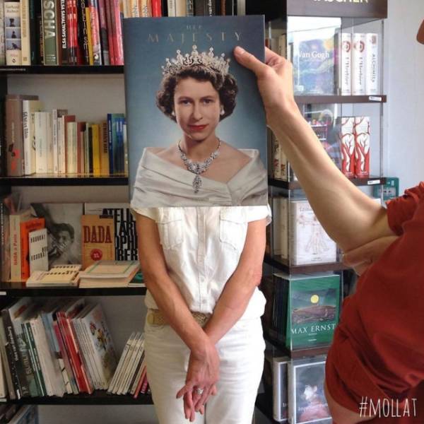 Bookstore Employees Still Have To Entertain Themselves