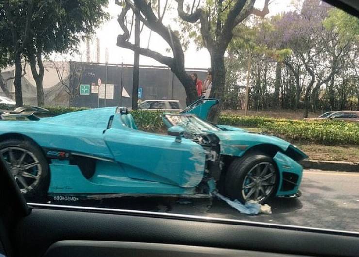 Mexican Businessman Destroys A Special Edition $1.5 Million Koenigsegg