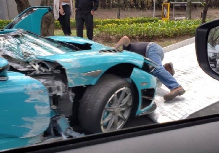 Mexican Businessman Destroys A Special Edition $1.5 Million Koenigsegg