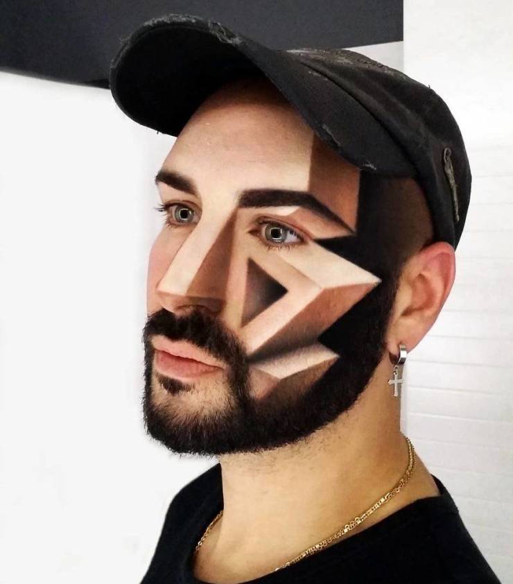 Artist Uses Makeup To Create 3D Optical Illusions