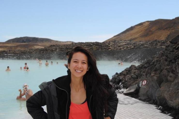 Photobombers Who Couldn’t Care Less About Your Perfect Photos