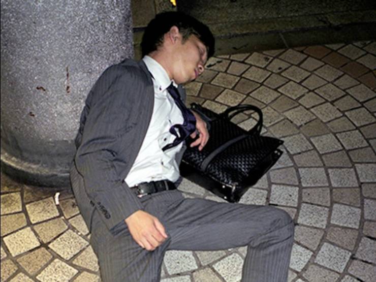 Japanese Businessmen Sleeping On The Streets Are A Testament To Japan’s