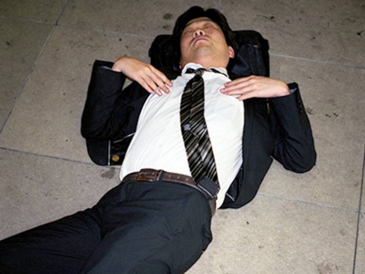 Japanese Businessmen Sleeping On The Streets Are A Testament To Japan’s