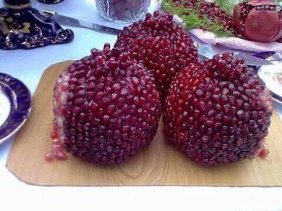 Who Knew Peeled Fruits Look So Incredibly Satisfying