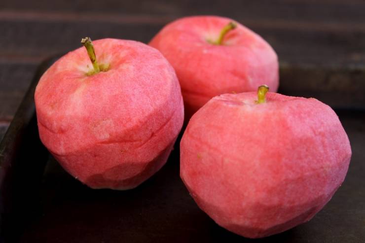 Who Knew Peeled Fruits Look So Incredibly Satisfying