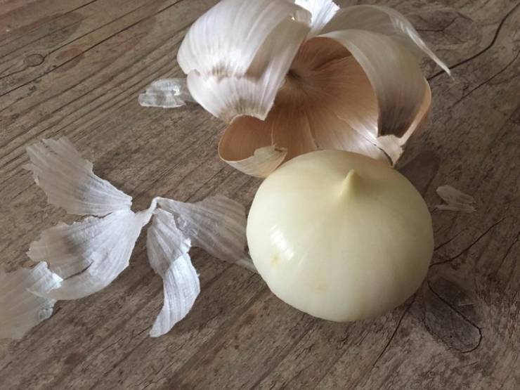 Who Knew Peeled Fruits Look So Incredibly Satisfying