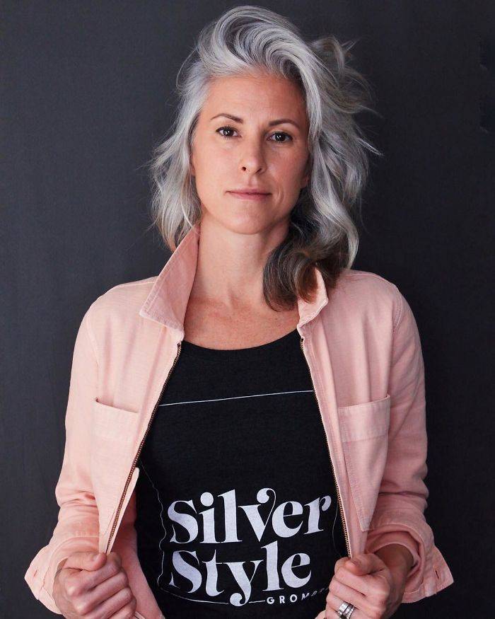 These Women Love Their Natural Gray Hair, And Are Absolutely Right To Do So