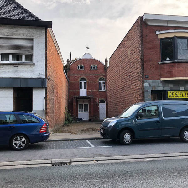 Why Is There So Many Ugly Houses In Belgium?