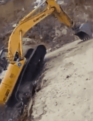 Heavy Construction Machinery Is Not Very Easy To Operate