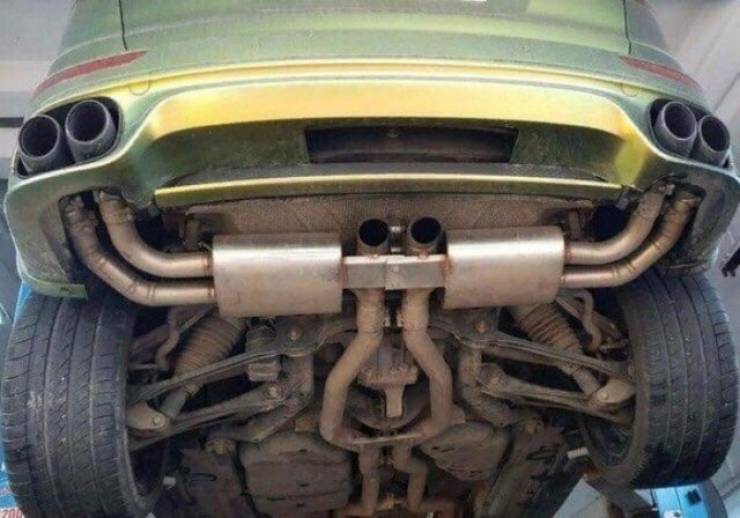 You Wouldn’t Want To See Your Car Being Repaired Like This