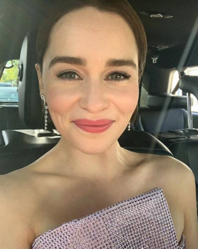 Mother Of Puppies, It’s Emilia Clarke Facts!
