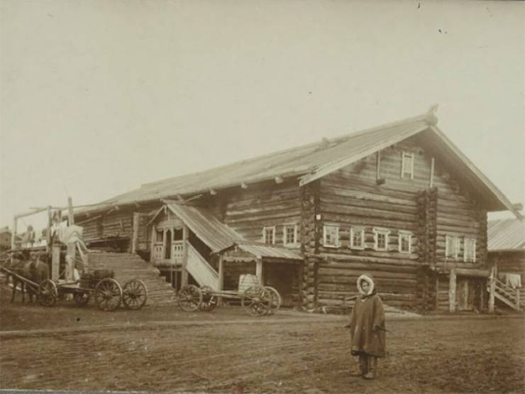 Russian North Dwellers From The Beginning Of The XXth Century