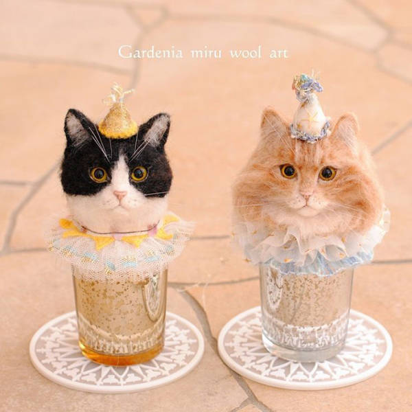 Japanese Artist Creates Incredibly Realistic Animals From Felt Wool
