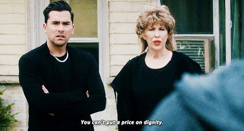 “Schitt’s Creek” Is A Comedy Piece Of Gold You Shouldn’t Miss
