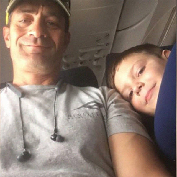 7-Year-Old Autistic Boy Alone On A Flight… But This Is A Story With A Happy Ending