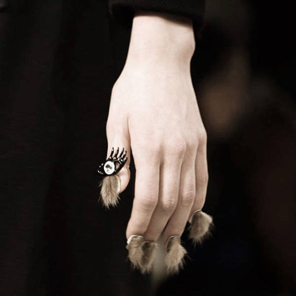 Furry Nails! Hell Nope!