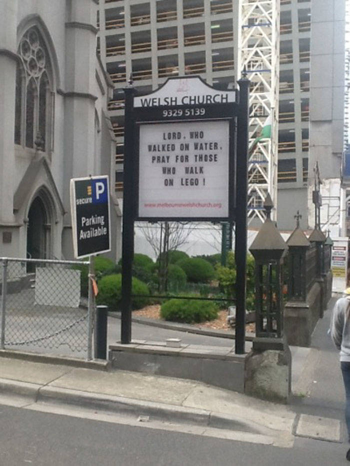 This “Radically Inclusive Church” Has Signs That Make People Both Laugh And Think About Their Lives